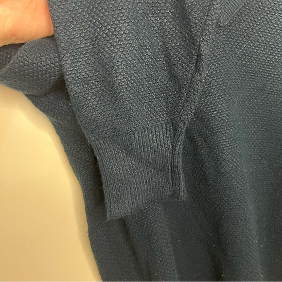 Christian Dior 100% Orlon Acrylic Sweater Men's Size XL Navy V Neck Knit Vintage - Picture 6 of 7